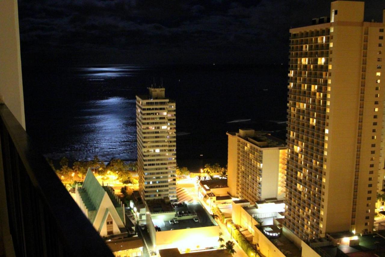 Waikiki Banyan By Darmic Villa Oahu Eksteriør billede