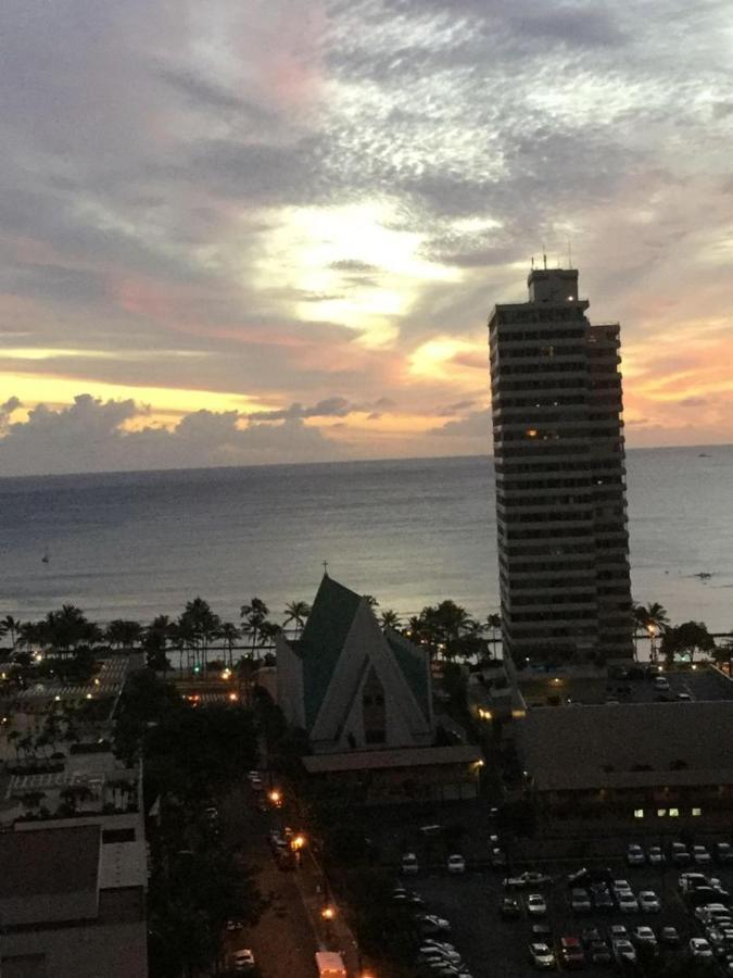 Waikiki Banyan By Darmic Villa Oahu Eksteriør billede